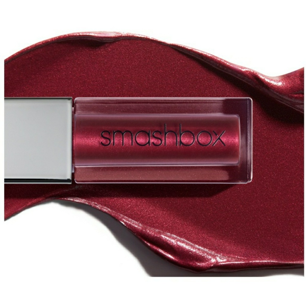 Smashbox -Always on a metallic matte Vino Noir 😍
